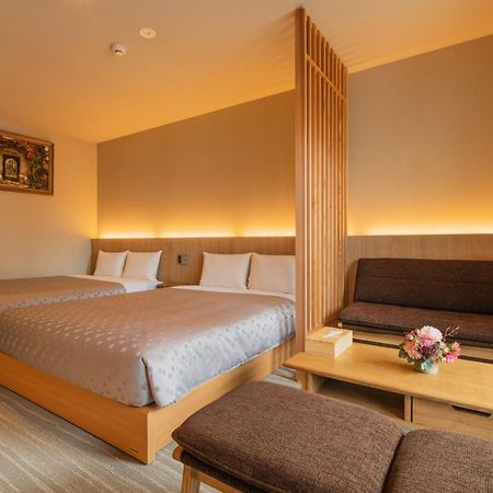 Grand Base Fukuoka Tenjin מראה חיצוני תמונה